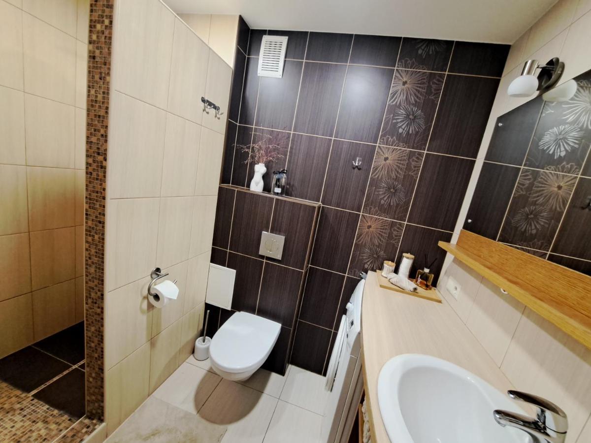 Upes Apartamenti Nr: 32 ヴァルミエラ エクステリア 写真